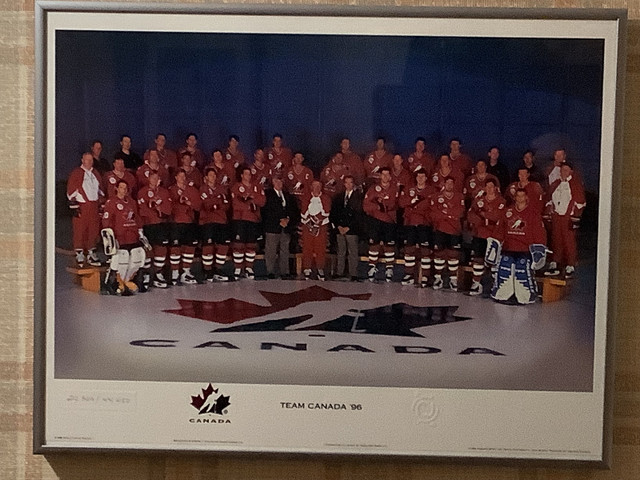 Framed Hockey Team Photo - Team Canada 1996 in Arts & Collectibles in Ottawa