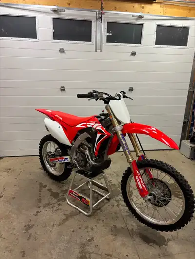 2020 CRF 450. Bike is in great shape and has been very well maintained. -87 hours -suspension has ju...