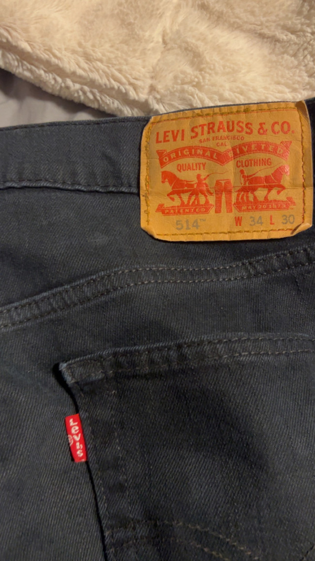 514 levi jeans  in Other in Revelstoke - Image 2