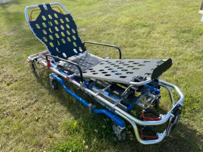 Ferno’s 35 PROFlexx, X-Frame Ambulance cot, View more