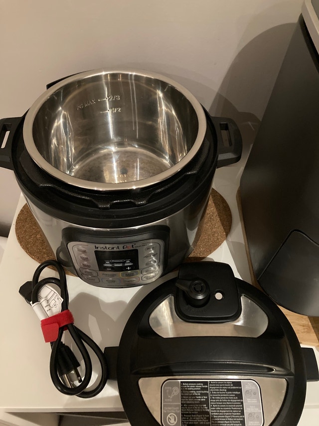 Instant Pot Duo 3 Quart Mini MultiUse 7in1 Pressure Cooker