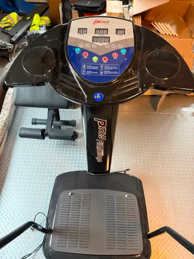 Pinty fit massage vibration exercise equipment Like new Must sell