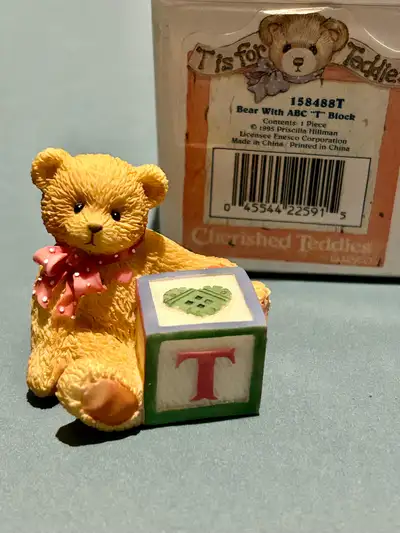 Enisco Teddy Bear Letter “T” figurine