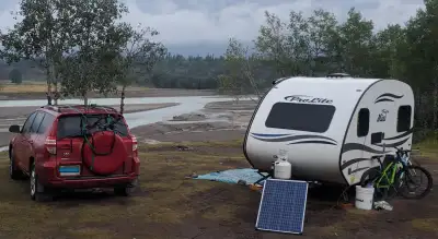 FOR SALE: Second-Hand Pro-Lite Mini Trailer Reliable towing trailer perfect for (family or couple) a...
