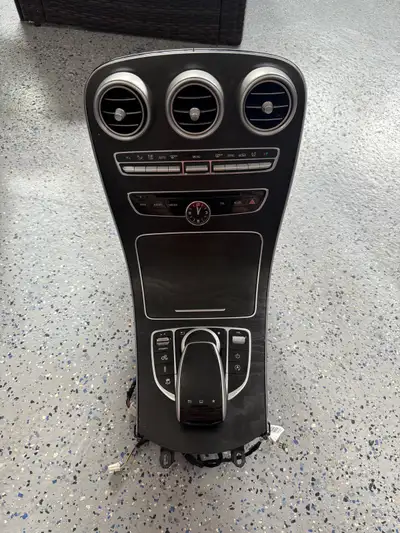 Mercedes c class w205 centre console black wood Came off a c450. Everything works Asking 600 obo
