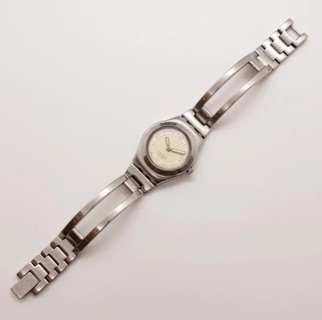 Montre Swatch Irony in Jewellery & Watches in City of Montréal - Image 6