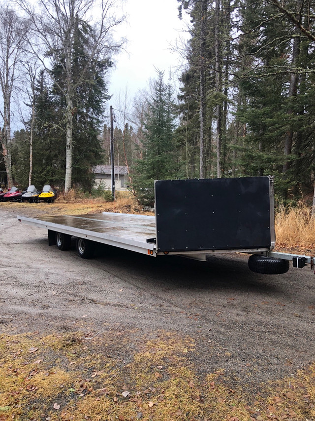 2015 Chilton All Aluminum 4 Place Snowmobile Side x Side Trailer in Cargo & Utility Trailers in Thunder Bay - Image 4