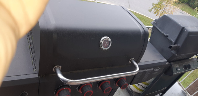 Master Chef BBQ Barbecue 4 Burners Bruleurs. Barely Used! in BBQs & Outdoor Cooking in City of Montréal - Image 3
