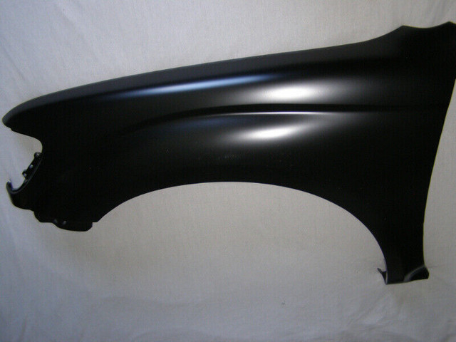 Aile Neuve Toyota Tacoma 1995 - 2000 pour 2X4 ou 4X4 New Fender in Auto Body Parts in Longueuil / South Shore