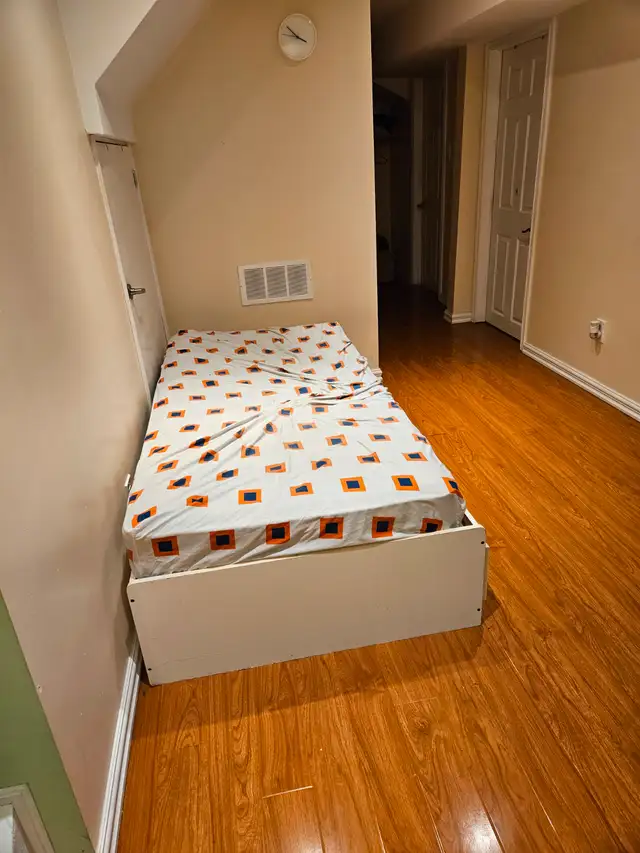Short Term Studio Rent Near SQ One in Short Term Rentals in Mississauga / Peel Region - Image 6