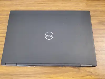 Dell Precision 7740 (i5-9400H/16gb/256gb SSD), View more