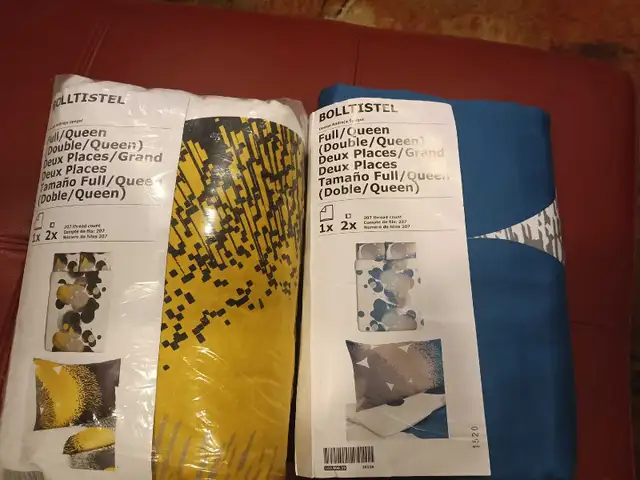 Bolltistel queen duvet cover set in Bedding in Oakville / Halton Region - Image 4