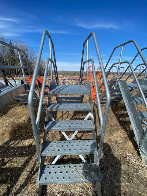 Ladder and Walkways in Other Business & Industrial in Edmonton - Image 3