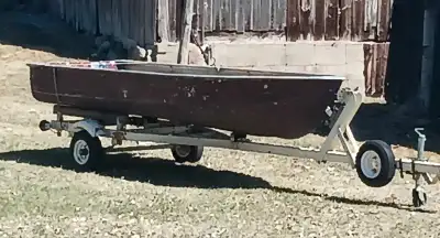 Perfect little outfit. Tow behind, sling into the back of your truck, strap to your ATV. BOAT: Sturd...