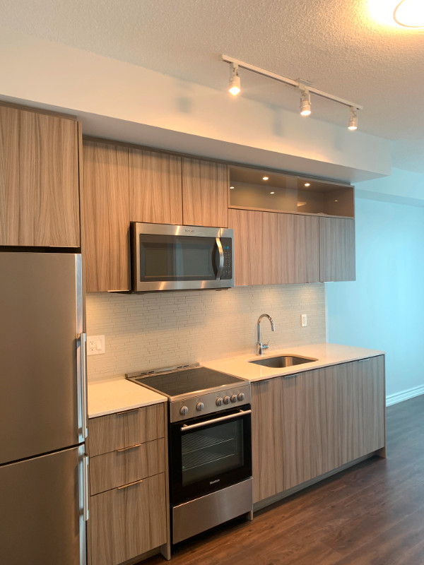 1 Bedroom + Den with 2 Full Bathrooms (Don Mills and Sheppard) Long