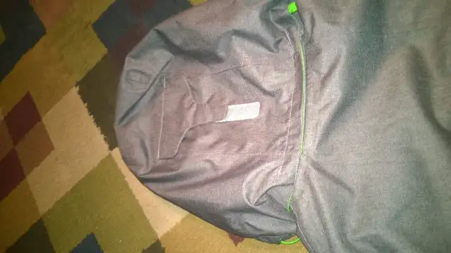 Columbia Men's Alpine Action Jacket - Small Size in Men's in Mississauga / Peel Region - Image 7