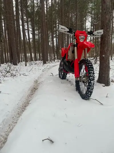 Beta 300rr RE, in great condtion, works prefect. 119 hours. More photos to follow The bike has just...