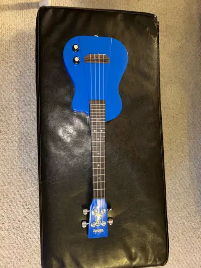 Eleuke RHT-C-GBL Solid Body Concert Electric Ukulele with bag, View more