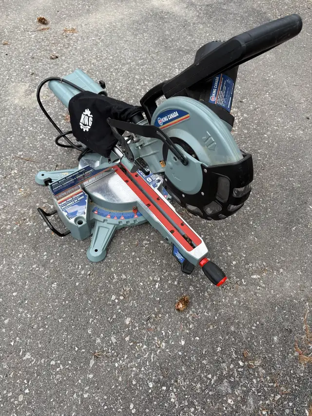  King Canada 10 Inch Sliding Dual Compound Miter Saw with laser in Power Tools in Oshawa / Durham Region - Image 4