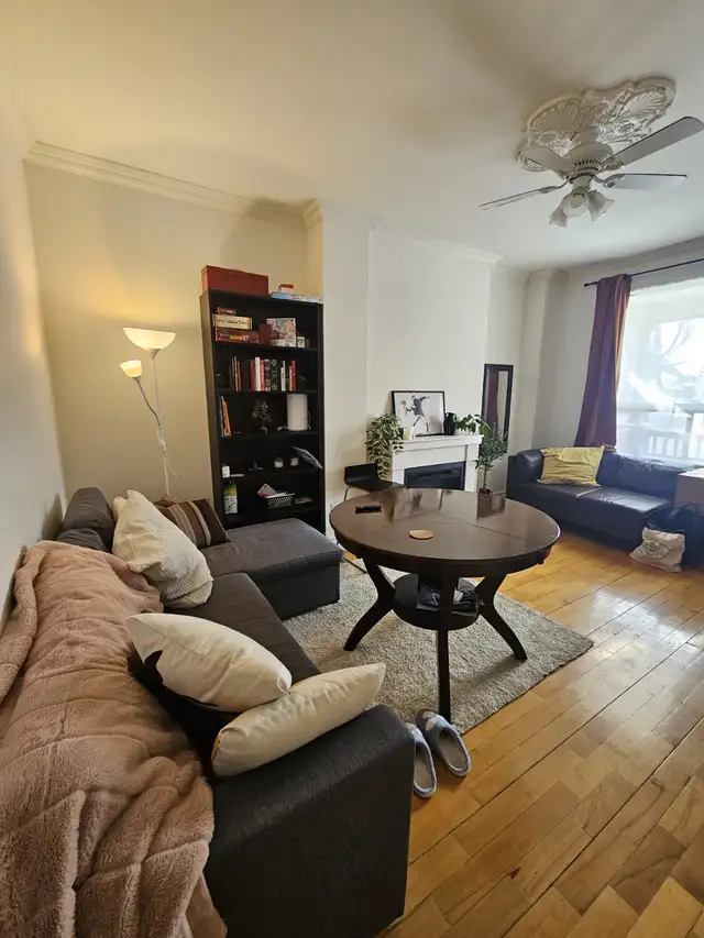 Room for rent in Room Rentals & Roommates in City of Toronto - Image 4