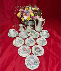 SOLD OUT - 10 tea cups  Vintage Bone China made in England 