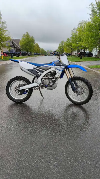 Yamaha YZ250FX. Great running trail bike for sale, ready to ride! This bike features electric start,...