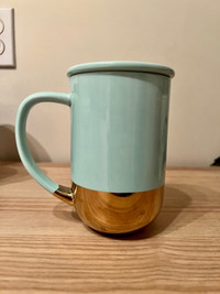 David’s Tea Blue & Gold Mug with Lid