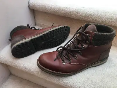 Aldo Men’s Danton Alpine Boots Medium Brown US Size 14D Men’s size 13 shoes, lots to choose from 1st...