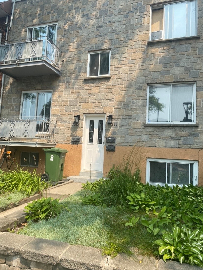 7333 Av. Papineau — photo 1