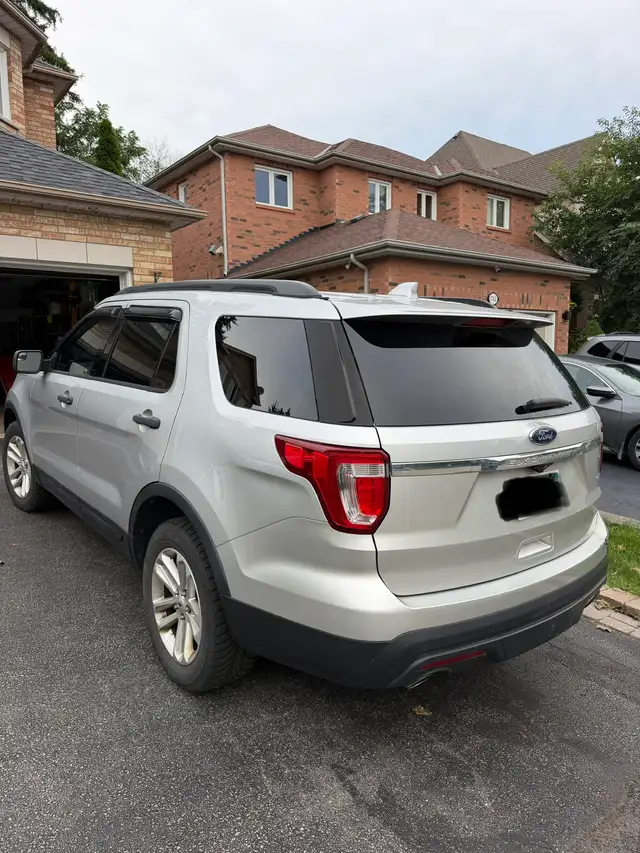 Ford Explorer586915483788912643