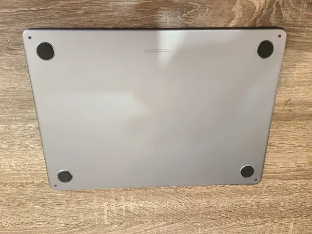 2024 MacBook Air a3113 + Extras477741576535429125