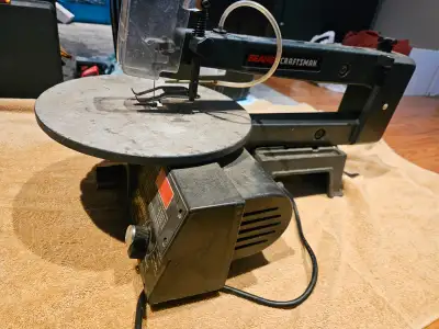 Craftsman 16" Variable speed digital scroll saw. $100 w/video, View more