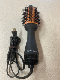  Revlon hot air brush 