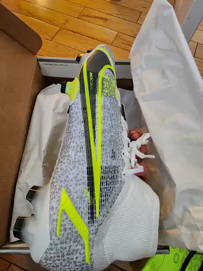 Nike mercurial elite fg cleats size US10.5, View more