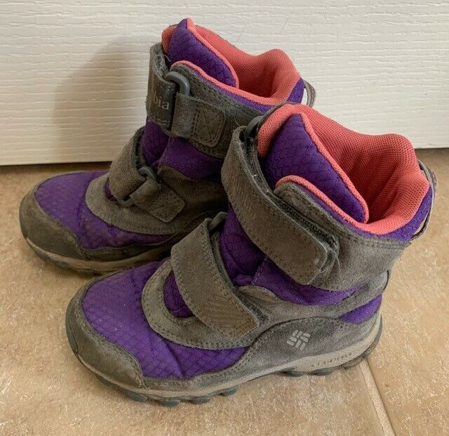 Columbia Kid's Parkers Peak Waterproof Winter Boots Size 12/13 in Kids & Youth in London - Image 3
