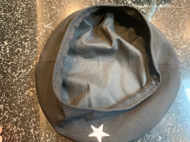 Vintage Che Guevara Army Star Beret Cap with Silver Embroidered in Arts & Collectibles in City of Halifax - Image 2