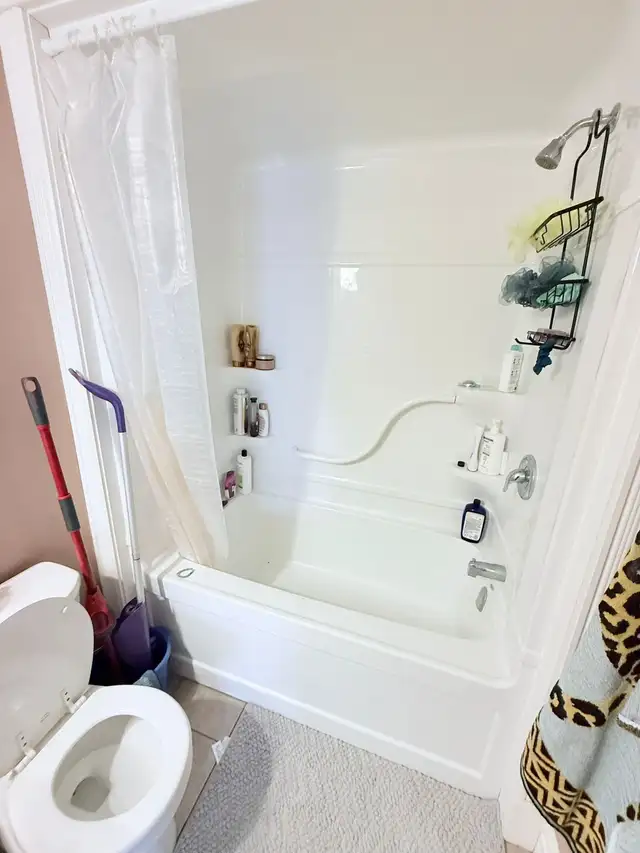 2 Bedroom 1 Bathroom in Long Term Rentals in Charlottetown - Image 3