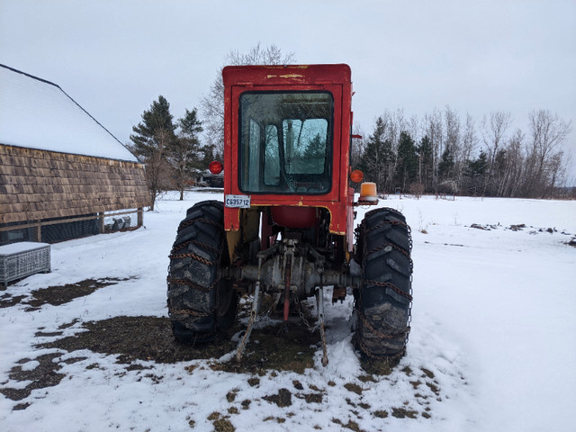 Massey Fergusson 165 Année 1972 in Farming Equipment in Gatineau - Image 3