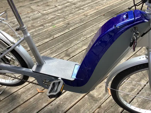 E-bike in Good Working Condition in eBike in London - Image 5