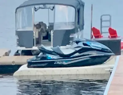 Kawasaki Jetski Ultra LX 1500 - Comes with 2023 galvanize trailer and Wave Armor PWC floating dock t...