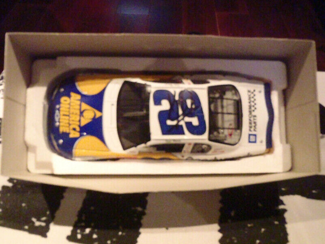 Kevin Harvick Autographed in Arts & Collectibles in Renfrew - Image 2
