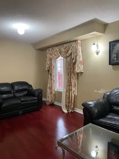 Hi, I’m offering a upper bedroom in the house. Major Interaction is Mavis and Steeles. All amenities...