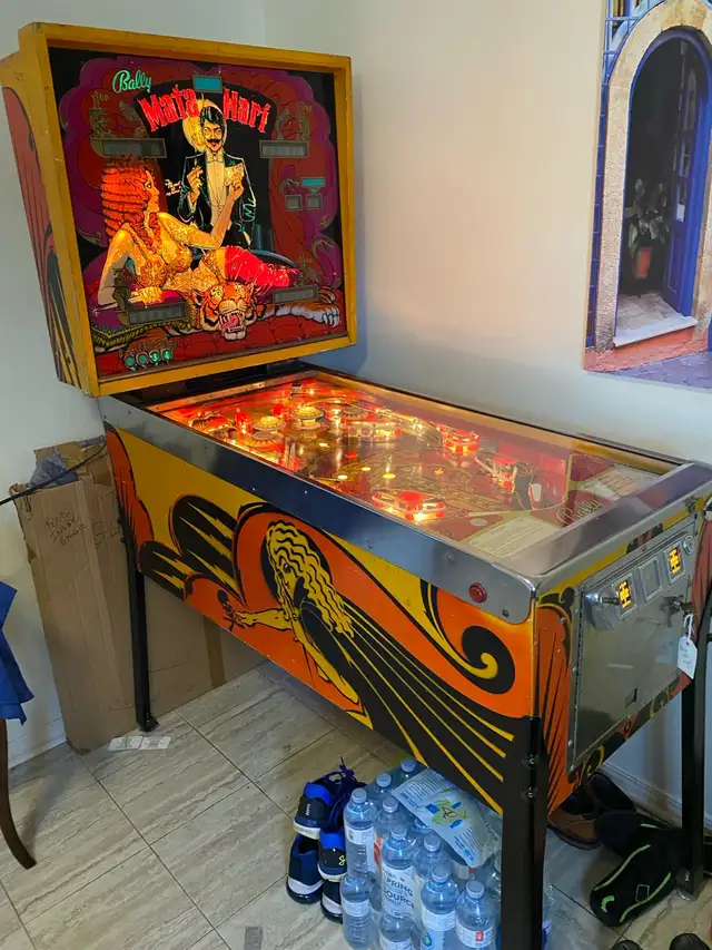 Bally Mata Hari Pinball Machine64722758144129120