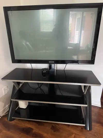 You can use something like this on Kijiji: Samsung Plasma TV + Modern Glass TV Stand – Sold Together...