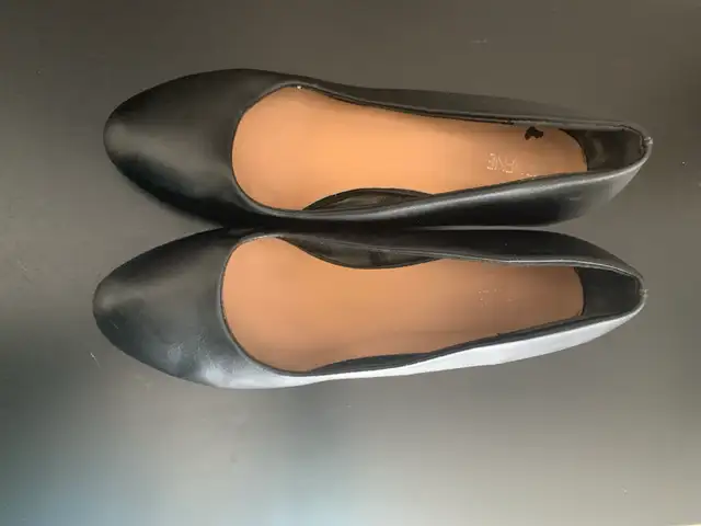 Wedge Shoes size 7.5 in Women's - Shoes in Oshawa / Durham Region - Image 3