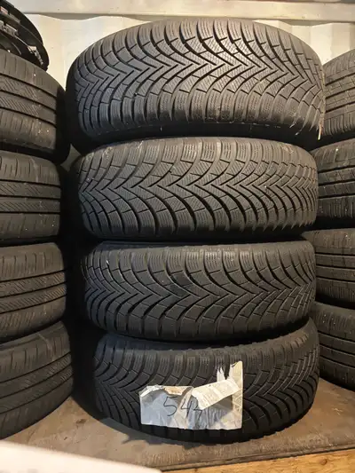 P205/60r16 max is tire like new with steel wheels