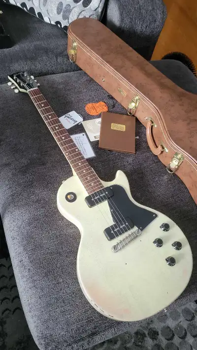 2016 Gibson cs Les Paul Special aged tv white rare, View more