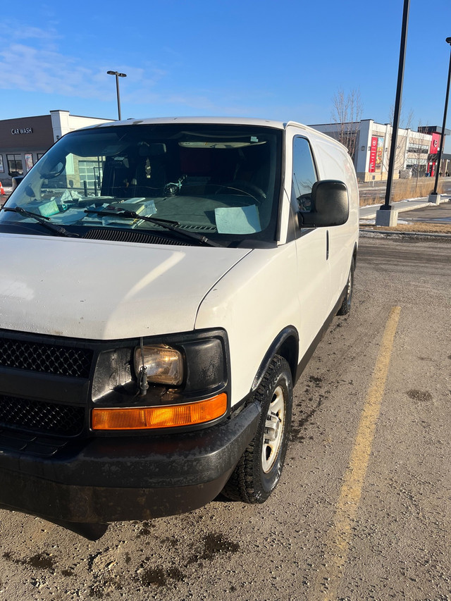 Chevrolet express 1500 in Cars & Trucks in Edmonton