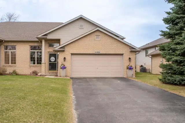 Like New Only Better! Class!  433 Keil Trail N Chatham ON