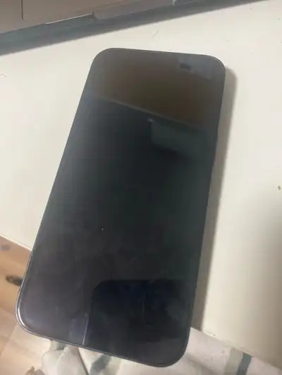 Like new phone, kept in excellent conditions. Comes with original box along with charger. New case a...